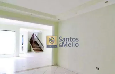 Casa com 3 quartos para alugar na Rua Balaclava, 1166, Jardim Santo Alberto, Santo André