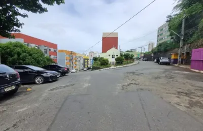 Apartamento á venda 2/4  no condomínio  santa barbara
