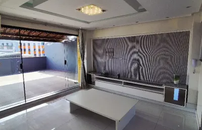 Cobertura com 2 quartos para alugar na Rua Thomaz Gonzaga, Pernambués, Salvador