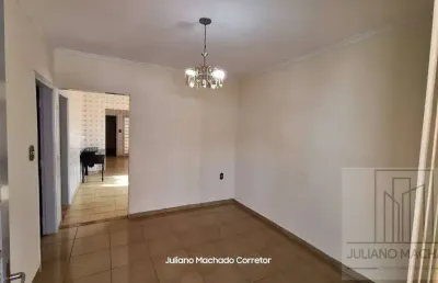 Casa vila tibério com 3 dormitórios sendo 1 suíte e quintal