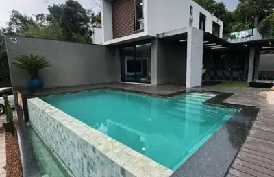Casa com 3 quartos à venda na Avenida Nove de Julho, Centro, Atibaia