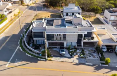 Excepcional casa a venda em condominio de alto padrão em atibaia