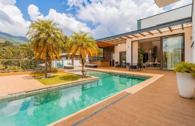 Excepcional casa para venda e locação em condominio de luxo em atibaia