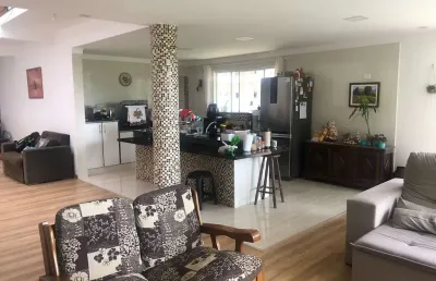 Casa com 3 quartos à venda na Serra da Cantareira, Mairiporã 