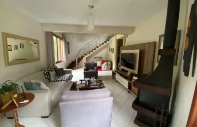 Casa com 5 quartos à venda na avenida afonso delambert neto, 6087, lagoa da conceição, florianópolis, 250 m2 por r$ 4.028.000
