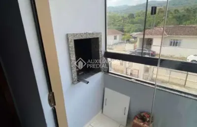 Apartamento com 2 quartos à venda na rua fernanda de souza, 93, são sebastião, palhoça, 60 m2 por r$ 235.000