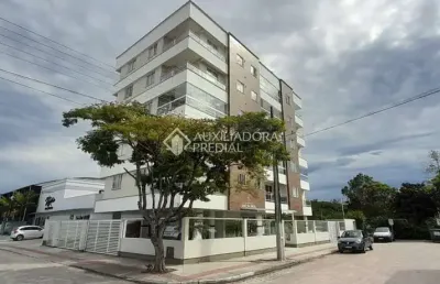 Apartamento com 2 quartos à venda na rua ialene schütz horstmann, 227, aririu, palhoça, 70 m2 por r$ 450.000