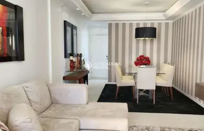Apartamento com 3 quartos à venda na rua coronel pedro demoro, 1841, estreito, florianópolis, 109 m2 por r$ 990.000