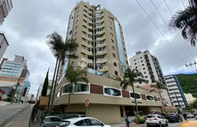 Apartamento com 4 quartos à venda na rua ferreira lima, 199, centro, florianópolis, 130 m2 por r$ 1.900.000
