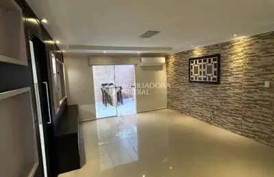 Casa em condomínio fechado com 3 quartos à venda na avenida paulo roberto vidal, 1455, bela vista, palhoça, 120 m2 por r$ 516.000