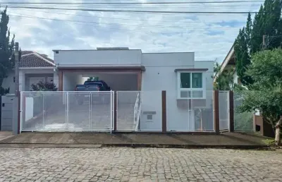 Casa com 3 quartos à venda na rua ceará, 1355, alto do parque, lajeado, 230 m2 por r$ 1.120.000
