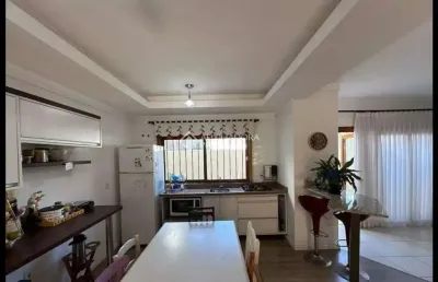 Casa com 3 quartos à venda na avenida avelino talini, 6756456456, universitário, lajeado, 133 m2 por r$ 640.000