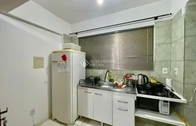 Apartamento com 1 quarto à venda na avenida benjamin constant, 132, centro, lajeado, 26 m2 por r$ 200.000