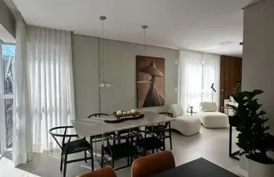 Apartamento com 2 quartos à venda na rua 1131, 331, centro, balneário camboriú por r$ 1.800.000