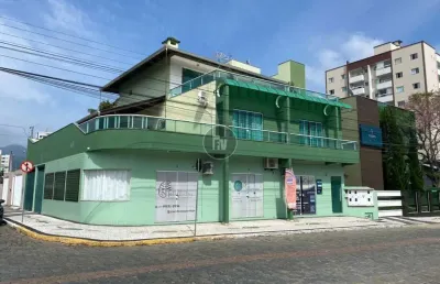 Casa em condomínio fechado com 4 quartos à venda na rua joaquim nunes, 48, centro, camboriú por r$ 3.000.000