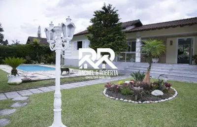 Casa em condomínio fechado com 4 quartos à venda na Granja Comary, Teresópolis 
