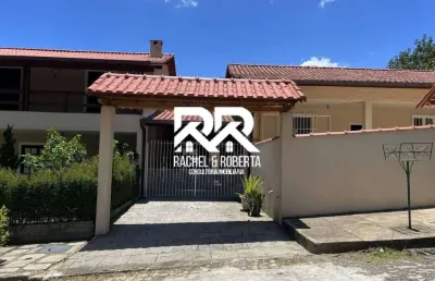 Casa em condomínio fechado com 3 quartos à venda na Granja Comary, Teresópolis 