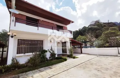 Casa em condomínio fechado com 4 quartos à venda no Alto, Teresópolis 