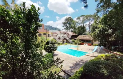 Casa em condomínio fechado com 3 quartos à venda no Alto, Teresópolis 