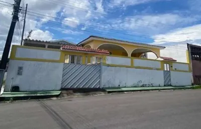 Casa com 3 quartos à venda no Planalto, Manaus 
