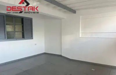 Casa terrea a venda no bairro vila vianelo em jundiai/sp.