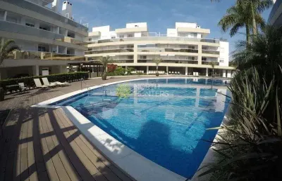 Apartamento com 2 dormitórios para alugar, 77 m² por r$ 1.300,01/dia - jurerê - florianópolis/sc