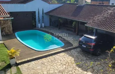 Casa à venda no nova brasília semi mobiliada com 240m² de área construida, estuda troca por imóveis