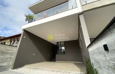 Casa à venda com 3 suítes e 4 vagas de garagens no  anita garibaldi, joinville, sc