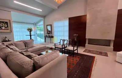 Casa com 4 quartos à venda na Rua Maurílio Lopes da Silva, Praia Brava, Florianópolis