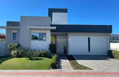 Casa com 3 suites para locação anual, venda e temporada 180 m² - jurerê internacional - florianópol