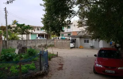 Duas casas a venda na praia de palmas em governador celso ramos-sc