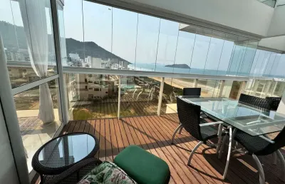 Cobertura frente mar na praia de palmas - vista deslumbrante