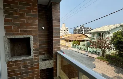 Apartamento frente 02 quartos à venda no residencial terramares na praia grande em governador celso ramos - santa catarina.