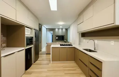 Apartamento alto padrão no opera palmas residence na praia de palmas em governador celso ramos - santa catarina.
