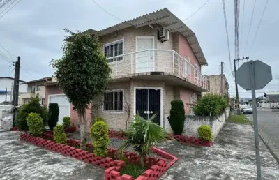 Casa com 6 quartos à venda no centro, navegantes  por r$ 1.200.000
