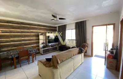 Casa com 2 dormitórios à venda, 114 m² por r$ 594.000,00 - villa branca - jacareí/sp