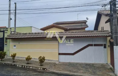 Sobrado com 4 dormitórios à venda, 180 m² por r$ 640.000 - jardim terras de são joão - jacareí/sp