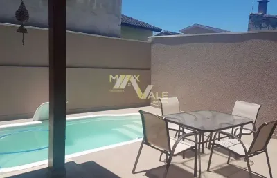 Sobrado com 3 dormitórios à venda, 130 m² por r$ 830.000 - villa branca - jacareí/sp