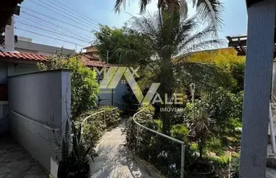 Sobrado com 5 dormitórios à venda, 250 m² por r$ 810.000,00 - villa branca - jacareí/sp