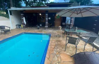 **espetacular casa de 4 quartos com piscina, sauna e pub irlandês fino acabamento em mairiporã/sp