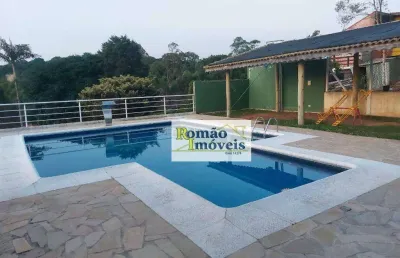 **viva a experiência de morar em uma casa moderna e sofisticada com vista para a serra da cantareira!!**