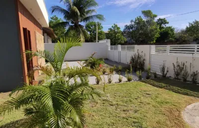 Casa em condomínio fechado com 3 quartos à venda na Barra do Jacuípe, Camaçari 