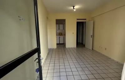 Excelente apartamento de 03 quartos, sendo 02 suítes, 01 vaga de garagem