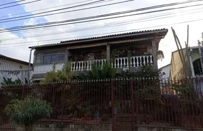 Casa com 5 quartos à venda na Santa Amélia, Belo Horizonte 