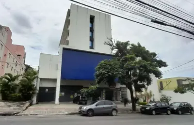Lloja comercial 224 metros de área . ponto excelente
