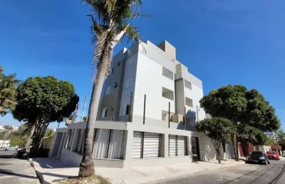 Apartamento com área privaticva, alto padrão no itapoã