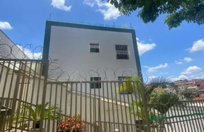 Cobertura de três quartos na melhor localização do bairro rio branco