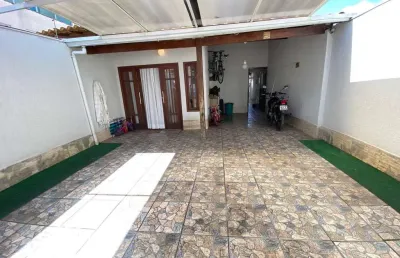 Casa geminada de 04 quartos no bairro jardim atlântico
