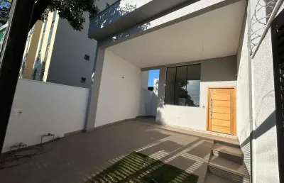 Casa com 3 quartos à venda na Santa Mônica, Belo Horizonte 