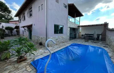 Casa com 3 quartos à venda na Santa Amélia, Belo Horizonte 